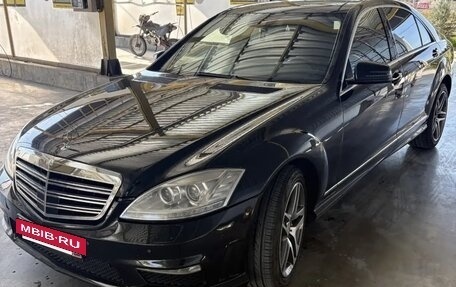 Mercedes-Benz S-Класс, 2012 год, 1 650 000 рублей, 2 фотография