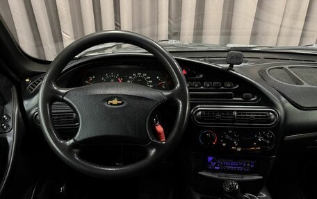 Chevrolet Niva I рестайлинг, 2006 год, 379 999 рублей, 8 фотография