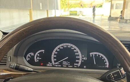 Mercedes-Benz S-Класс, 2012 год, 1 650 000 рублей, 10 фотография