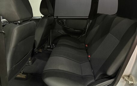 Chevrolet Niva I рестайлинг, 2006 год, 379 999 рублей, 15 фотография