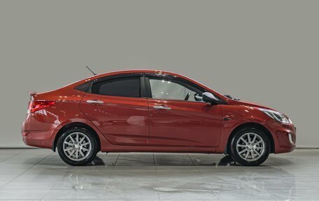 Hyundai Solaris II рестайлинг, 2012 год, 680 000 рублей, 5 фотография