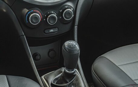 Hyundai Solaris II рестайлинг, 2012 год, 680 000 рублей, 11 фотография