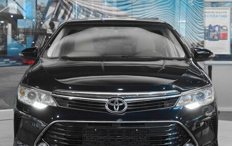 Toyota Camry, 2016 год, 1 799 000 рублей, 2 фотография