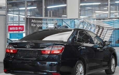 Toyota Camry, 2016 год, 1 799 000 рублей, 5 фотография