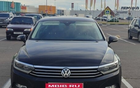 Volkswagen Passat B8 рестайлинг, 2018 год, 2 050 000 рублей, 2 фотография