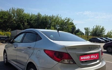 Hyundai Solaris II рестайлинг, 2011 год, 535 000 рублей, 6 фотография