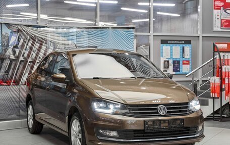 Volkswagen Polo VI (EU Market), 2018 год, 1 149 000 рублей, 3 фотография