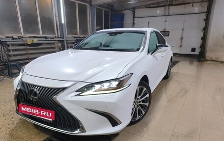 Lexus ES VII, 2018 год, 3 600 000 рублей, 2 фотография
