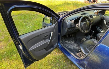Renault Logan II, 2014 год, 345 000 рублей, 15 фотография