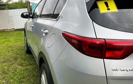 KIA Sportage IV рестайлинг, 2018 год, 2 060 000 рублей, 6 фотография