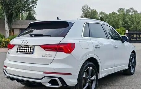 Audi Q3, 2022 год, 2 600 000 рублей, 5 фотография