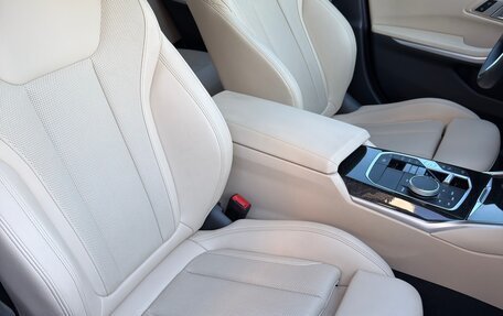 BMW 3 серия, 2022 год, 3 500 000 рублей, 14 фотография