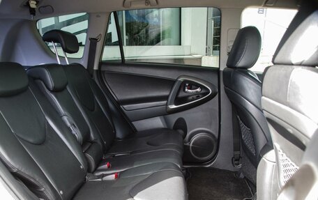 Toyota RAV4, 2012 год, 1 699 999 рублей, 10 фотография