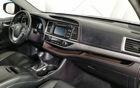 Toyota Highlander III, 2014 год, 2 635 000 рублей, 12 фотография