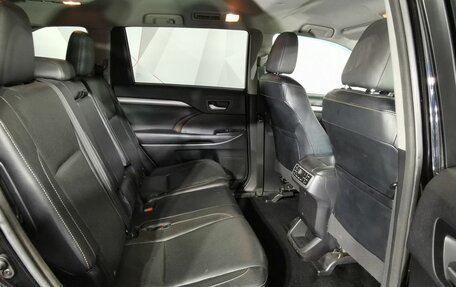 Toyota Highlander III, 2014 год, 2 635 000 рублей, 15 фотография