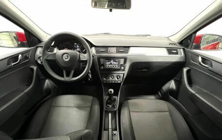 Skoda Rapid I, 2017 год, 1 100 000 рублей, 13 фотография