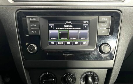 Skoda Rapid I, 2017 год, 1 100 000 рублей, 14 фотография
