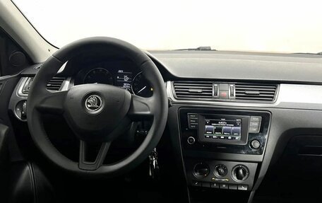 Skoda Rapid I, 2017 год, 1 100 000 рублей, 15 фотография