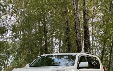 Toyota Land Cruiser Prado 150 рестайлинг 2, 2013 год, 2 900 000 рублей, 1 фотография