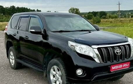 Toyota Land Cruiser Prado 150 рестайлинг 2, 2014 год, 3 400 000 рублей, 1 фотография