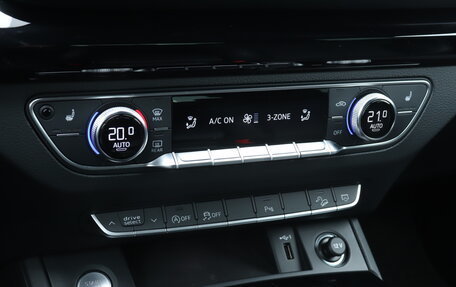 Audi Q5, 2021 год, 4 200 000 рублей, 16 фотография