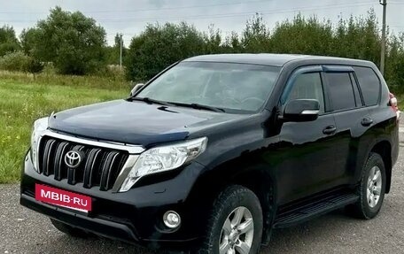 Toyota Land Cruiser Prado 150 рестайлинг 2, 2014 год, 3 400 000 рублей, 2 фотография