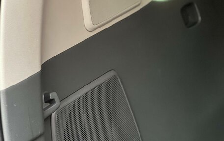 Toyota Land Cruiser Prado 150 рестайлинг 2, 2013 год, 2 900 000 рублей, 16 фотография