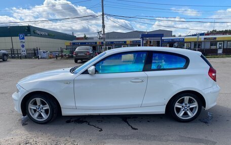 BMW 1 серия, 2011 год, 780 000 рублей, 5 фотография