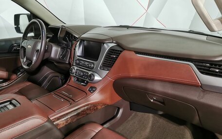 Chevrolet Tahoe IV, 2015 год, 2 775 000 рублей, 12 фотография