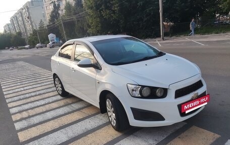 Chevrolet Aveo III, 2014 год, 636 000 рублей, 10 фотография