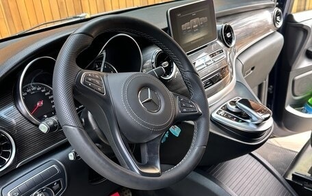 Mercedes-Benz V-Класс, 2019 год, 3 900 000 рублей, 8 фотография