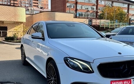 Mercedes-Benz E-Класс, 2017 год, 2 850 000 рублей, 2 фотография
