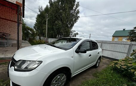 Renault Logan II, 2016 год, 550 000 рублей, 7 фотография