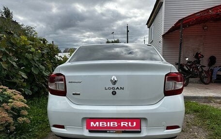 Renault Logan II, 2016 год, 550 000 рублей, 3 фотография