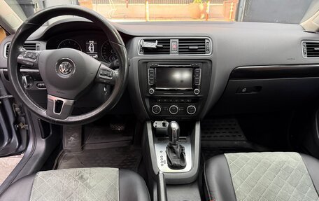 Volkswagen Jetta VI, 2014 год, 1 399 777 рублей, 7 фотография