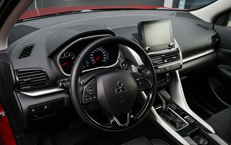 Mitsubishi Eclipse Cross, 2021 год, 2 500 000 рублей, 12 фотография
