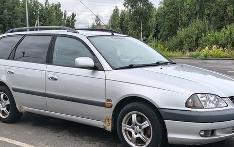 Toyota Avensis III рестайлинг, 2001 год, 270 000 рублей, 3 фотография