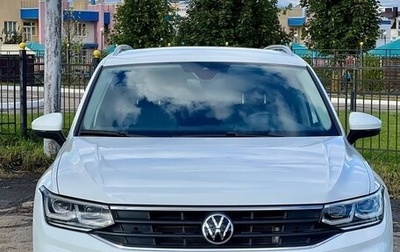 Volkswagen Tiguan II, 2021 год, 3 700 000 рублей, 1 фотография