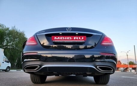Mercedes-Benz E-Класс, 2019 год, 3 000 000 рублей, 6 фотография
