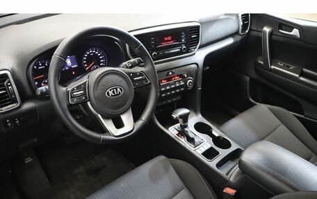 KIA Sportage IV рестайлинг, 2018 год, 1 985 600 рублей, 6 фотография