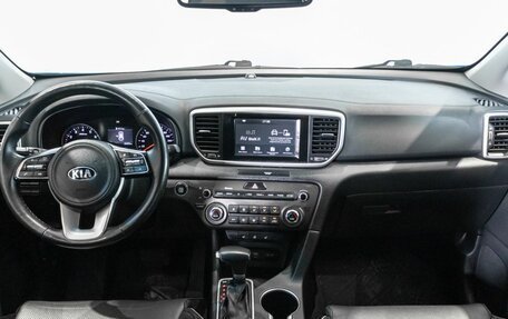 KIA Sportage IV рестайлинг, 2019 год, 2 407 600 рублей, 6 фотография