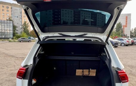 Volkswagen Tiguan II, 2021 год, 3 700 000 рублей, 5 фотография