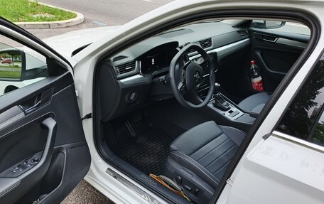 Skoda Superb III рестайлинг, 2025 год, 3 300 000 рублей, 9 фотография