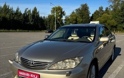 Toyota Camry V40, 2005 год, 870 000 рублей, 1 фотография
