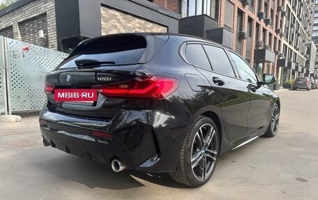 BMW 1 серия, 2021 год, 3 850 000 рублей, 3 фотография