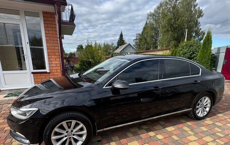 Volkswagen Passat B8 рестайлинг, 2016 год, 1 600 000 рублей, 10 фотография