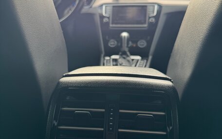 Volkswagen Passat B8 рестайлинг, 2016 год, 1 600 000 рублей, 19 фотография