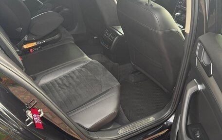 Volkswagen Passat B8 рестайлинг, 2016 год, 1 600 000 рублей, 17 фотография