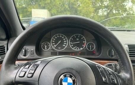 BMW 5 серия, 2001 год, 680 000 рублей, 15 фотография