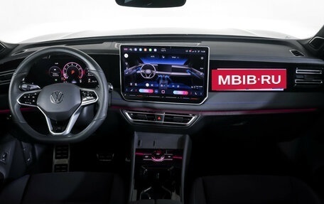 Volkswagen Tiguan, 2025 год, 4 450 000 рублей, 13 фотография